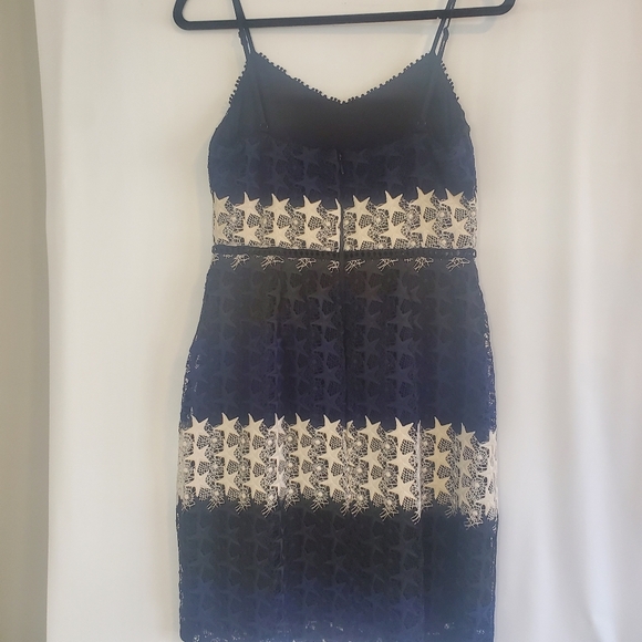 BEBE Size 10 Stars & Stripes adjustable straps empire waist crochet mini dress - Picture 7 of 10
